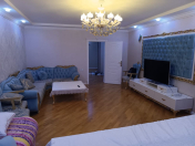 İcarəyə verilir 3 otaqlı 140 m2 yeni tikili 8 Noyabr m.