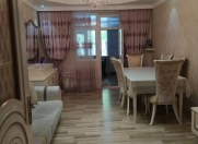 Satılır 3 otaqlı 85 m2 köhnə tikili Rəsulzadə