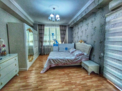 Satılır 3 otaqlı 158 m2 yeni tikili Nizami m.
