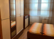 Satılır 3 otaqlı 80 m2 köhnə tikili Gənclik m.
