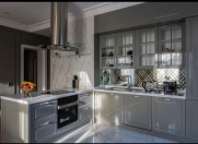 Satılır 3 otaqlı 115 m2 köhnə tikili Sahil m.