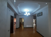 Satılır 4 otaqlı 150 m2 yeni tikili İnşaatçılar m.