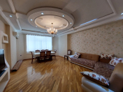 Satılır 3 otaqlı 122 m2 yeni tikili Zərifə Əliyeva adına park