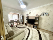 Satılır 3 otaqlı 85 m2 köhnə tikili 8 mkr