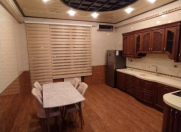 İcarəyə verilir 4 otaqlı 231 m2 yeni tikili Nəsimi r.