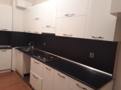 İcarəyə verilir 2 otaqlı 55 m2 yeni tikili Y.Günəşli