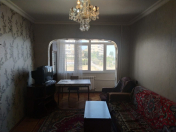 İcarəyə verilir 2 otaqlı 80 m2 köhnə tikili Əhmədli m.