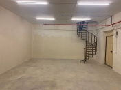 Satılır 3 otaqlı 95 m2 obyekt Neftçilər m.