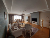 Satılır 3 otaqlı 172 m2 yeni tikili 3 mkr