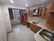 İcarəyə verilir 3 otaqlı 100 m2 köhnə tikili Rəsulzadə