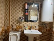 Satılır 1 otaqlı 36 m2 köhnə tikili Elmlər Akademiyası m.