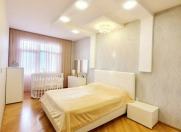 Satılır 3 otaqlı 132 m2 yeni tikili Nəriman Nərimanov m.