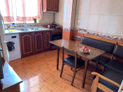 İcarəyə verilir 3 otaqlı 90 m2 köhnə tikili İzmir parkı