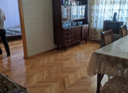 Satılır 5 otaqlı 125 m2 köhnə tikili Montin