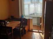 Satılır 2 otaqlı 65 m2 köhnə tikili 8 km