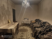 Satılır 3 otaqlı 70 m2 köhnə tikili Suraxanı r.