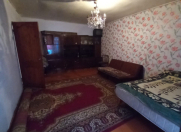 Satılır 5 otaqlı 100 m2 həyət evi İnşaatçılar m.