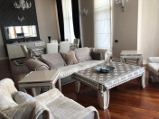 İcarəyə verilir 3 otaqlı 200 m2 yeni tikili Heydər Əliyev sarayı