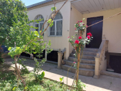 Satılır 6 otaqlı 300 m2 həyət evi Rəsulzadə