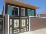 Satılır 3 otaqlı 100 m2 həyət evi Binəqədi