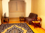 İcarəyə verilir 2 otaqlı 70 m2 köhnə tikili 28 May m.