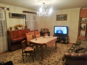 Satılır 4 otaqlı 100 m2 köhnə tikili 8 mkr