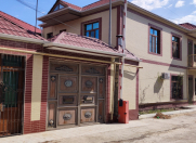 Satılır 8 otaqlı 202 m2 villa Bakıxanov