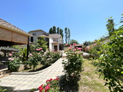 Satılır 5 otaqlı 200 m2 bağ evi Qəbələ