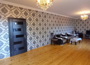 Satılır 5 otaqlı 200 m2 həyət evi Binə