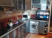 Satılır 3 otaqlı 98 m2 köhnə tikili Gənclik m.
