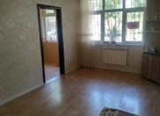 İcarəyə verilir 2 otaqlı 48 m2 köhnə tikili Memar Əcəmi m.