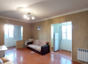 Satılır 2 otaqlı 50 m2 köhnə tikili 7 mkr