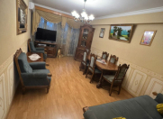 Satılır 3 otaqlı 80 m2 köhnə tikili Gənclik m.