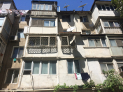 Satılır 3 otaqlı 70 m2 köhnə tikili Nəriman Nərimanov m.