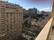 Satılır 2 otaqlı 65 m2 köhnə tikili Sahil