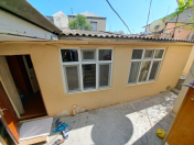 Satılır 7 otaqlı 230 m2 həyət evi Montin