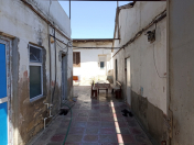Satılır 4 otaqlı 200 m2 həyət evi Badamdar