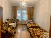 Satılır 1 otaqlı 45 m2 köhnə tikili Yeni Yasamal