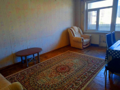 İcarəyə verilir 2 otaqlı 60 m2 köhnə tikili Şah İsmayıl Xətai m.