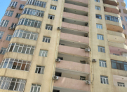 Satılır 4 otaqlı 163 m2 yeni tikili 28 May m.