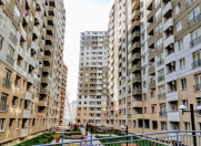 Satılır 2 otaqlı 45 m2 yeni tikili 20 yanvar m.