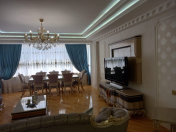 Satılır 3 otaqlı 140 m2 yeni tikili 6 mkr