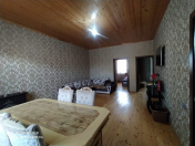 Satılır 3 otaqlı 3 m2 həyət evi Binə