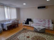 Satılır 2 otaqlı 50 m2 həyət evi Nizami m.