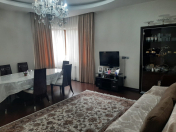 Satılır 3 otaqlı 156 m2 yeni tikili Gənclik m.