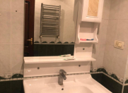 İcarəyə verilir 3 otaqlı 160 m2 yeni tikili Nəsimi r.