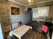 Satılır 3 otaqlı 76 m2 köhnə tikili Həzi Aslanov m.