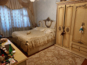 Satılır 9 otaqlı 90 m2 köhnə tikili Bakıxanov