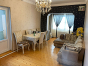 Satılır 3 otaqlı 80 m2 köhnə tikili Gənclik m.