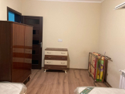 İcarəyə verilir 2 otaqlı 120 m2 həyət evi İnşaatçılar m.